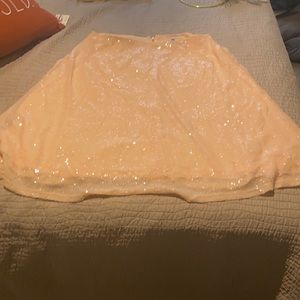 Dainty jewells skirt! Worn once for my wedding rehearsal!